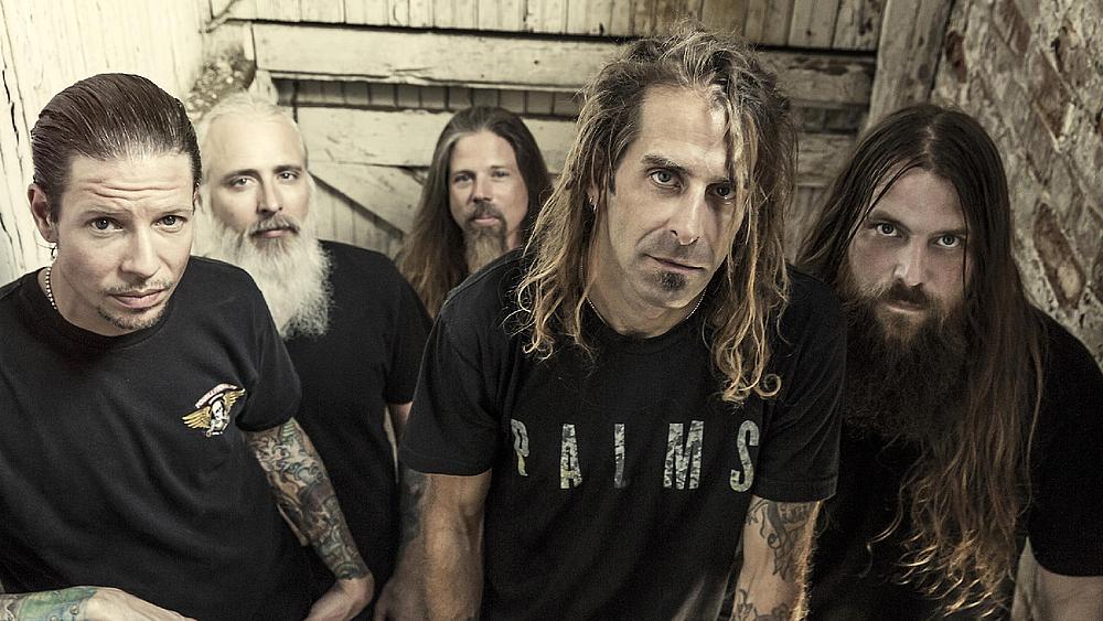LAMB OF GOD Covern "Wake Up Dead" (feat. MEGADETH!) earshot.at
