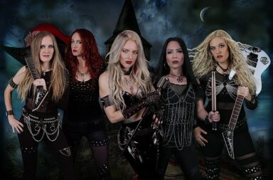 BURNING WITCHES - Die Heavy Metal Power-Ladys kündigen "The Dark Tower" an