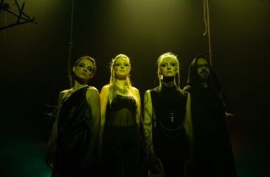 CRIMSON VEIL - Veröffentlichen Musikvideo zu apokalyptischer Debütsingle