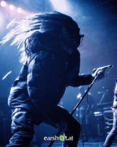 NIK_6424 STICK TO YOUR GUNS - Live