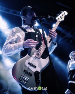 NIK_6514 STICK TO YOUR GUNS - Live