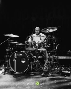 NIK_6768 STICK TO YOUR GUNS - Live