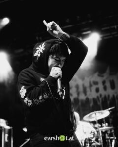 NIK_6773 STICK TO YOUR GUNS - Live