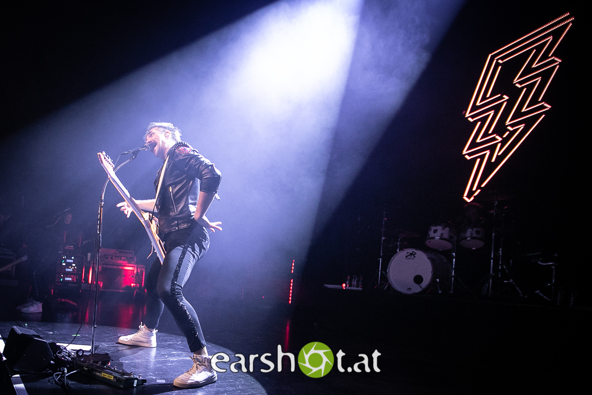 ROYAL REPUBLIC, STORM ORCHESTRA