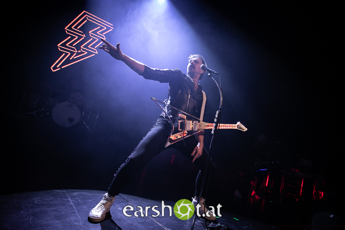 ROYAL REPUBLIC, STORM ORCHESTRA