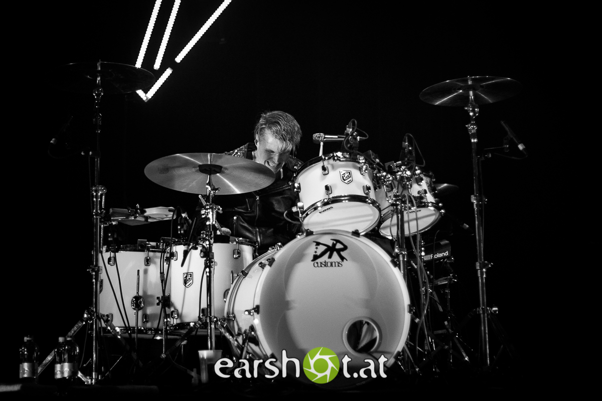 ROYAL REPUBLIC, STORM ORCHESTRA