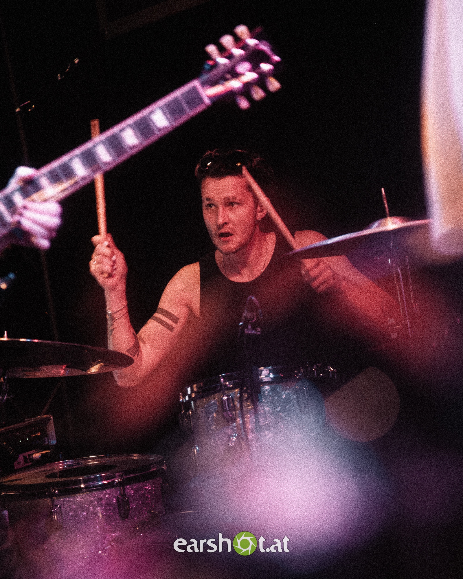 GLAZED CURTAINS, ECHOLIGHT, PURE CHLORINE