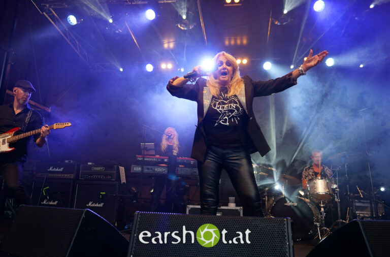 BONNIE TYLER, C.B. GREEN
