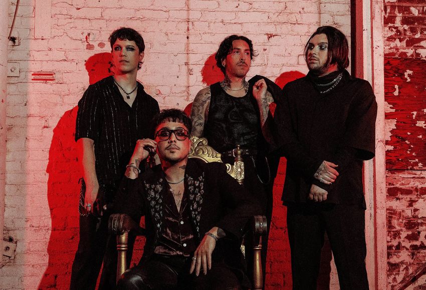 DESASTER – Titeltrack „Creature In The Black Night“ online