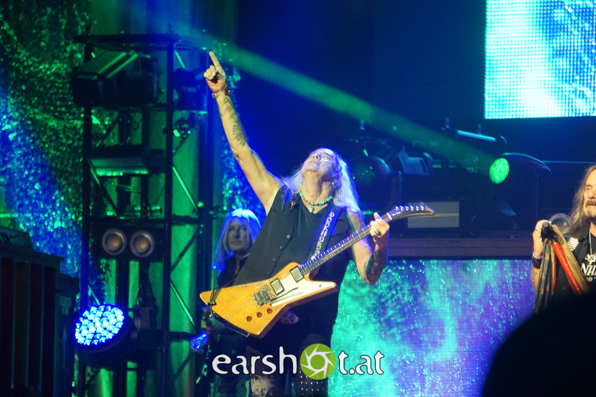 LYNYRD SKYNYRD, SIMON MCBRIDE