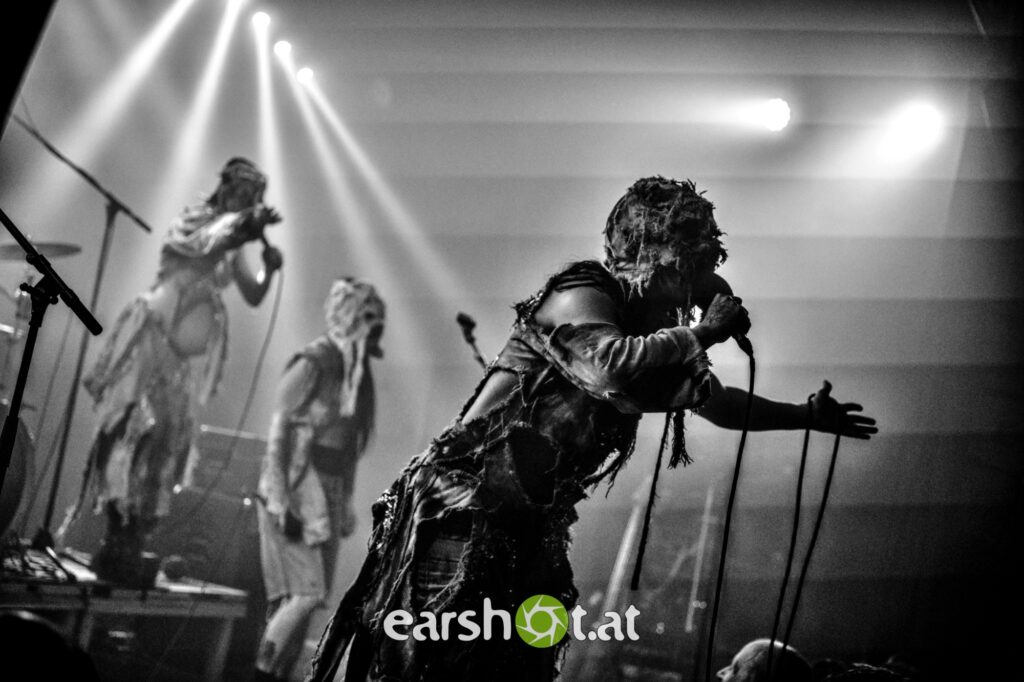 WITCH CLUB SATAN, SPIT MASK