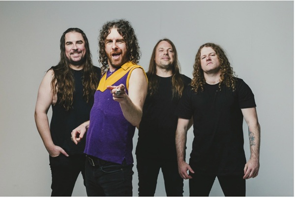 Airbourne - Christmas Bonus