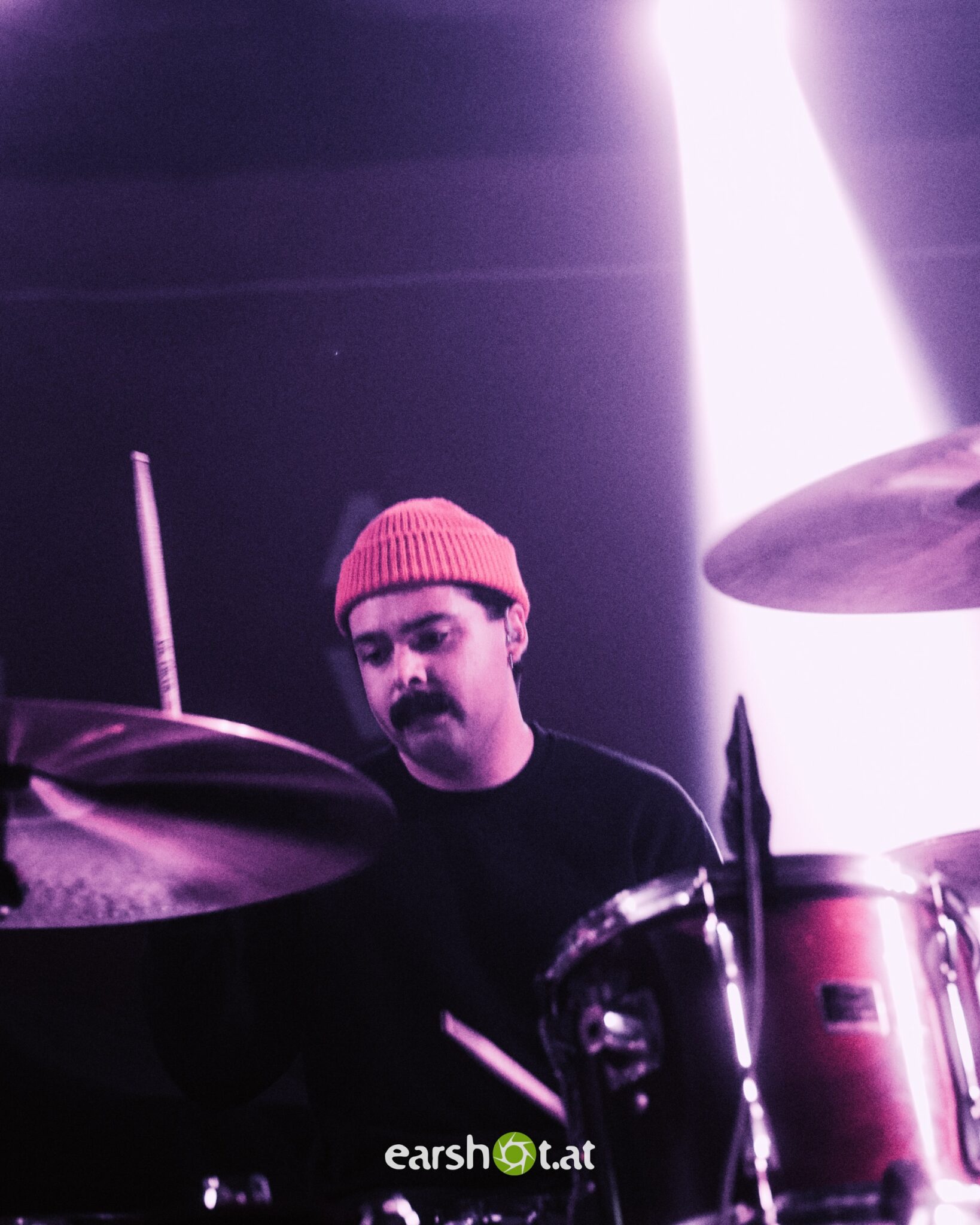 VS Self im Münchner Backstage