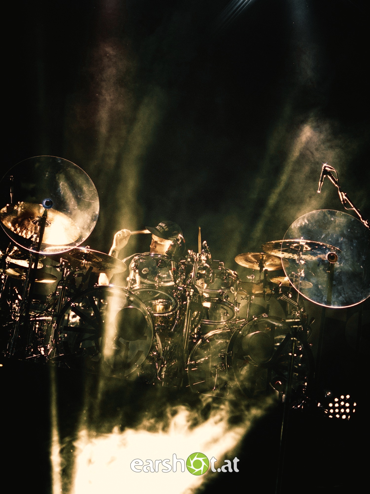 Architects im Gasometer