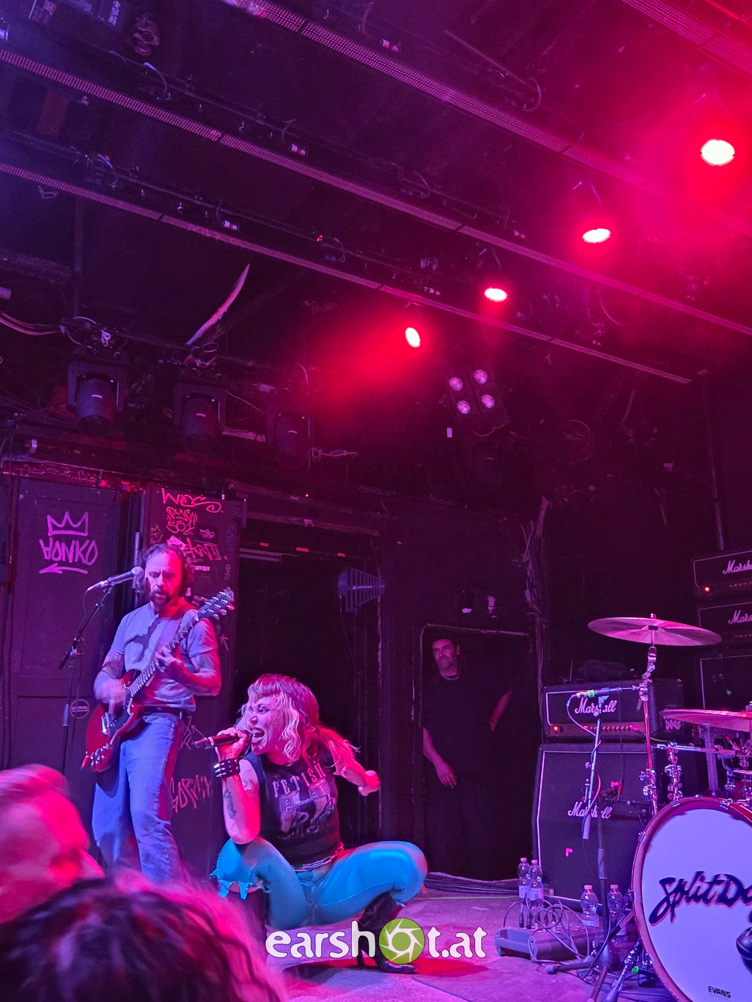 DANKO JONES, SPLIT DOGS