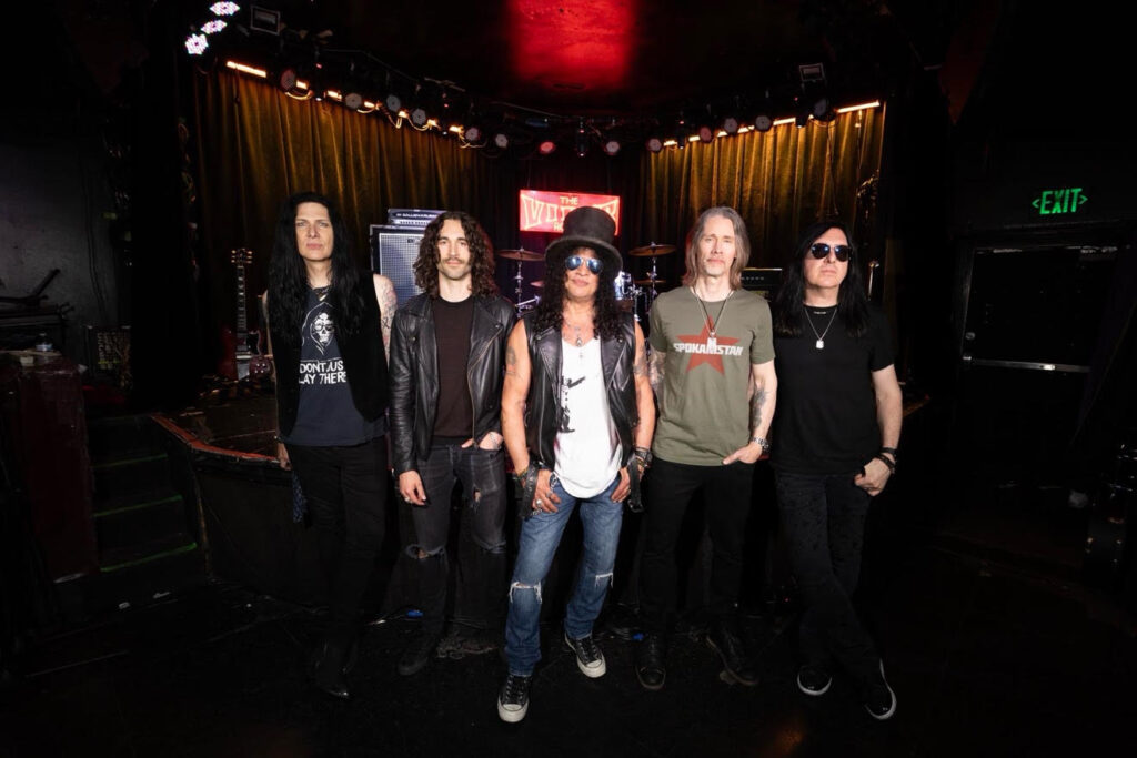 SLASH – „Flying Blind“ feat. Myles Kennedy & THE CONSPIRATORS erscheint im Februar